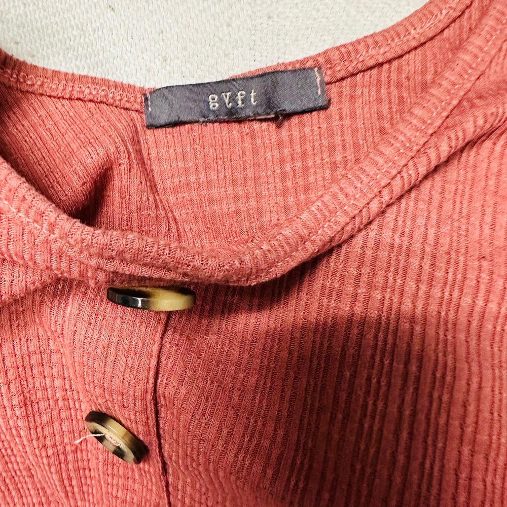 GVFT Women's Vibrant Coral Tank Top